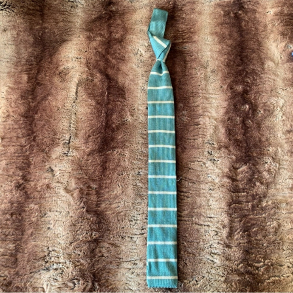 Robert Graham Teal and White Striped Tie